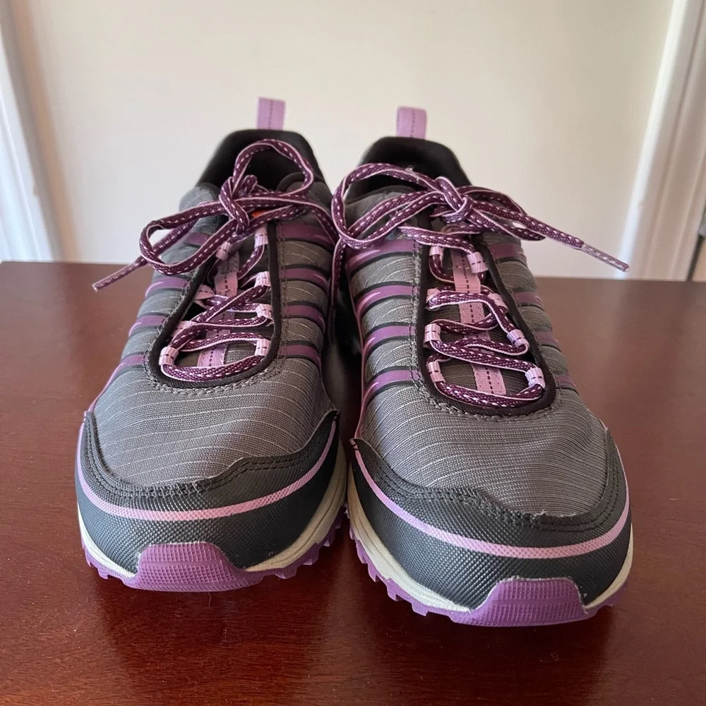 Merrell Women’s Black/Regal Orchid Performance Sneakers. Size 9. Air Cushion.New - Picture 3 of 4